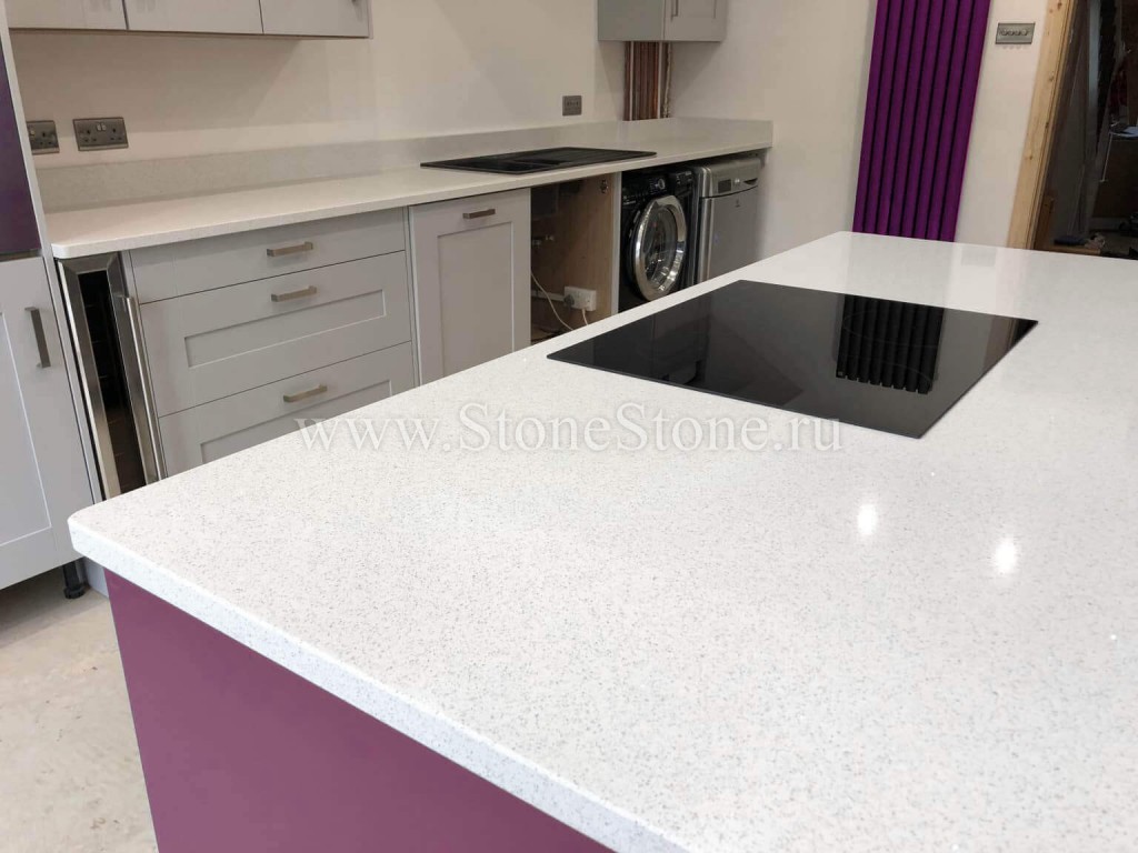 ���������� �� ������ Technistone Crystal Quartz White